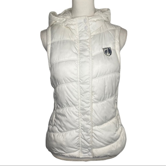 American Eagle Puffer Hooded Lined Vest - Picture 2 of 13